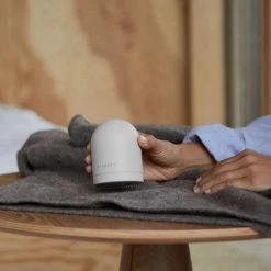 Steamery Pilo No 2 Fabric Shaver Sand