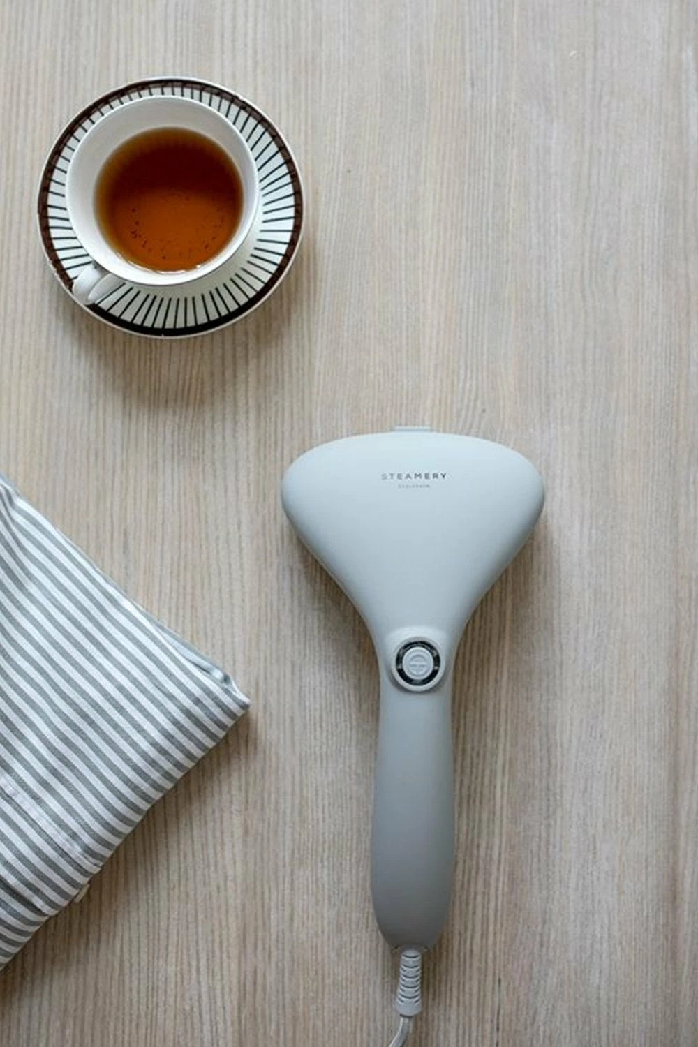 Steamery Cirrus No 2 Steamer Grey 2 Steamery Cirrus No 2 Steamer Grey