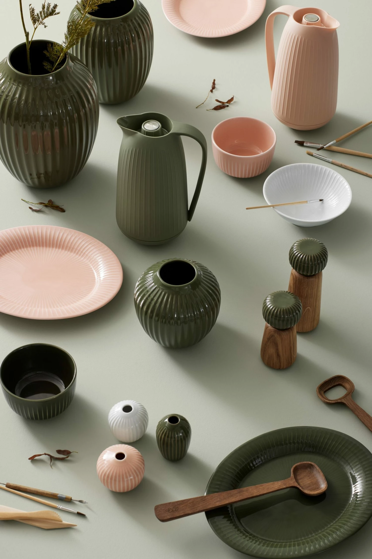 Kähler Olive Green Hammershoi 17.5cm Salt & Pepper Mill/Grinder 3 Kähler Olive Green Hammershoi 17.5cm Salt & Pepper Mill/Grinder