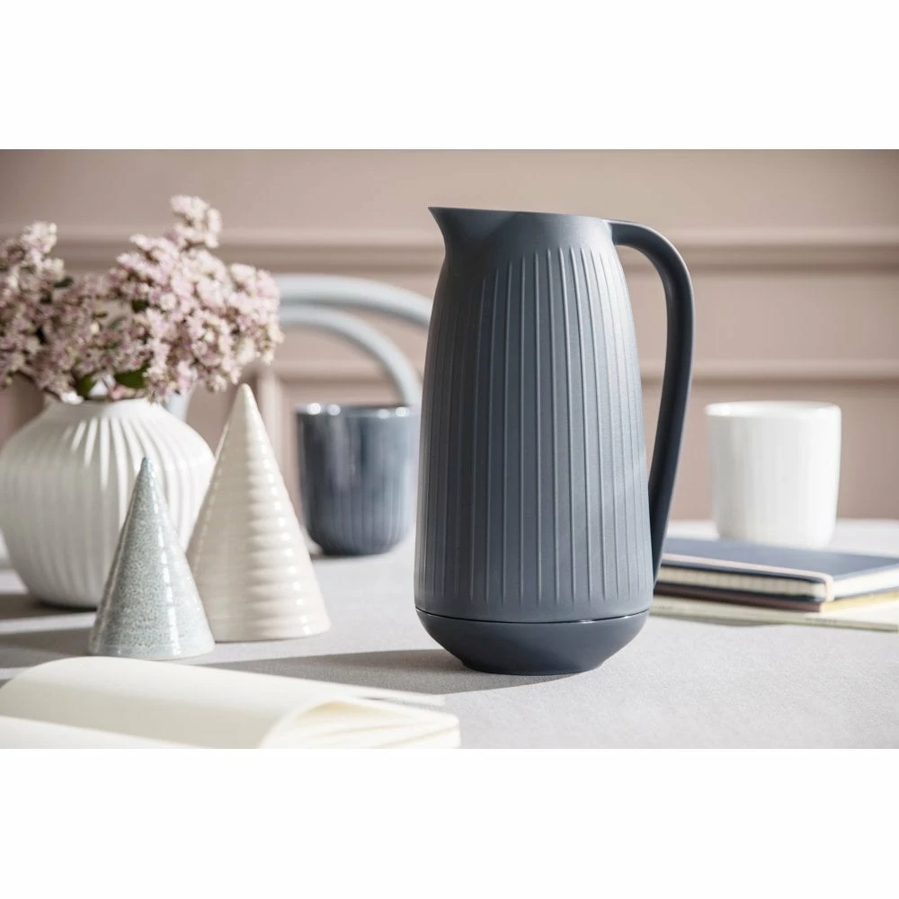 Kähler Anthracite Grey Hammershoi 1 Litre Thermos Jug 2 Kähler Anthracite Grey Hammershoi 1 Litre Thermos Jug