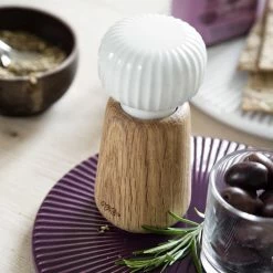 Kähler White Hammershoi 13cm Salt & Pepper Mill/Grinder 5 Kähler White Hammershoi 13cm Salt & Pepper Mill/Grinder