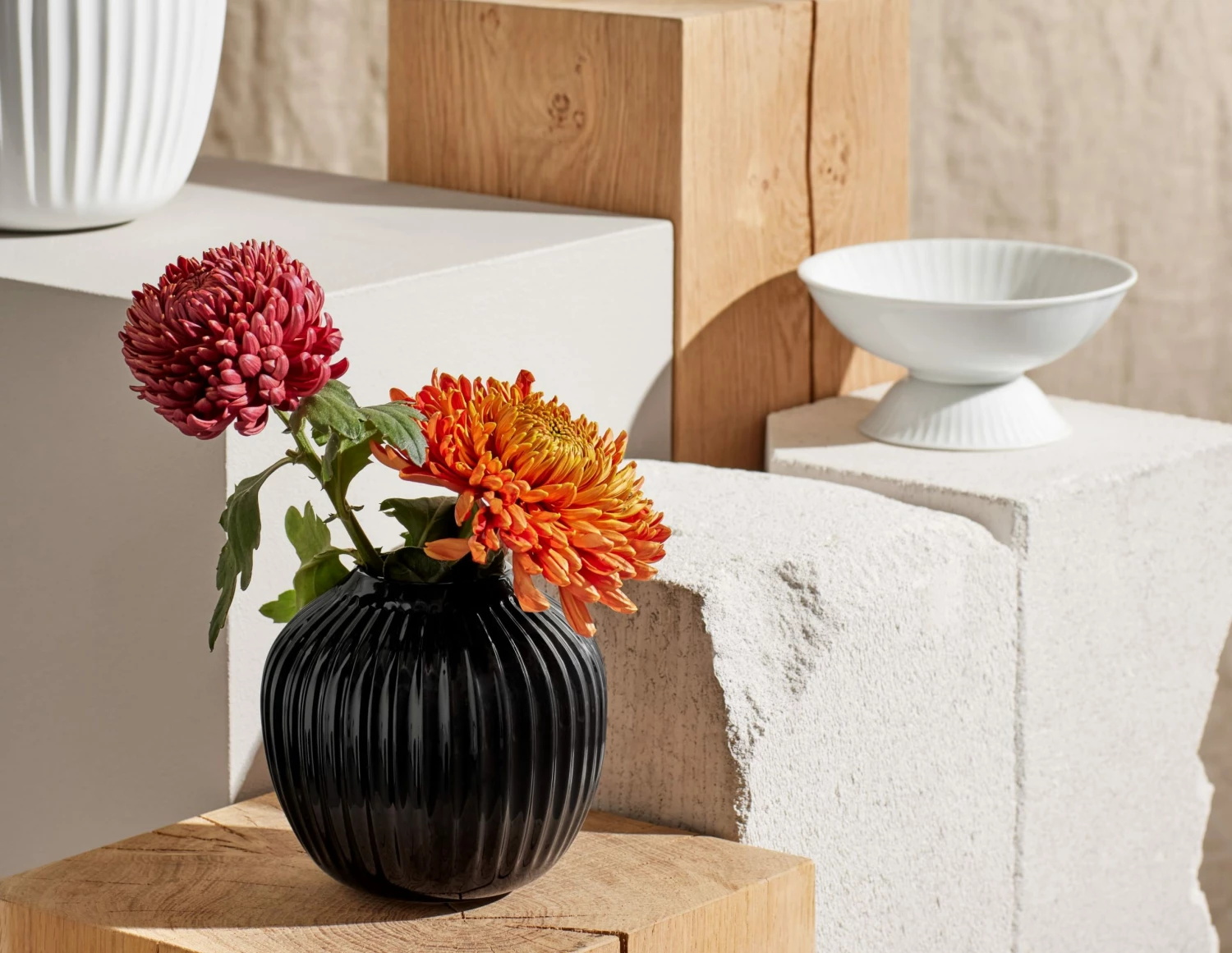 Kähler Black 13cm Hammershoi Porcelain Vase 2 Kähler Black 13cm Hammershoi Porcelain Vase